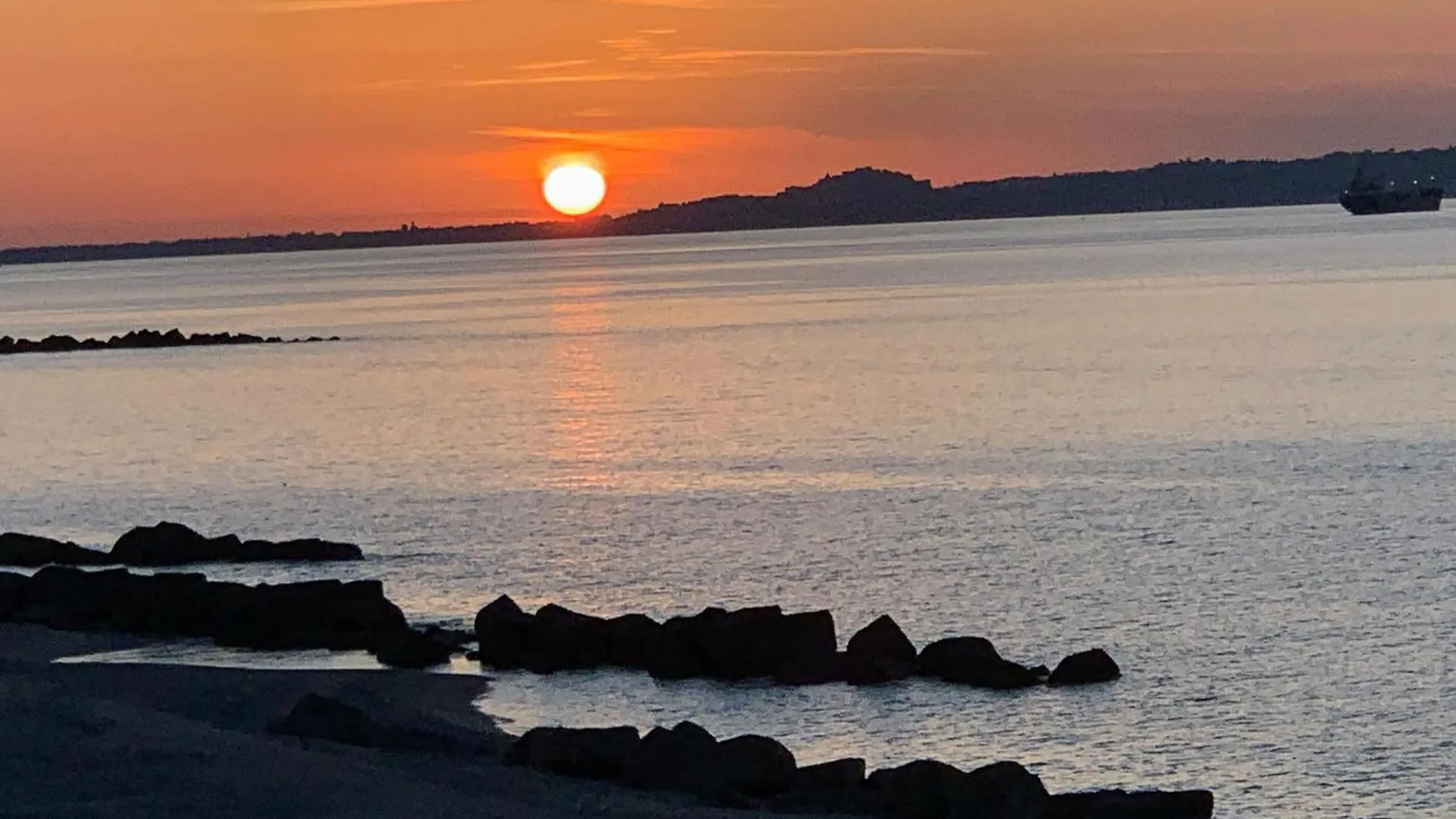 1Appartamento Sulla Spiaggia Spadafora